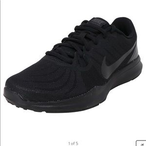 Black Nike Shoes